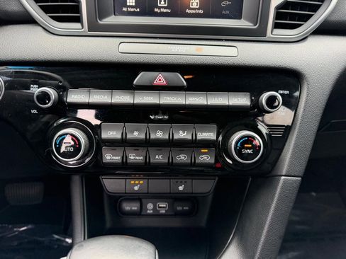 Used 2018 Kia Sportage EX image 15