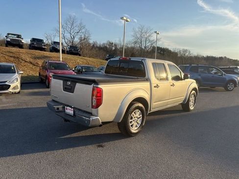Used 2014 Nissan Frontier SV RWD image 8