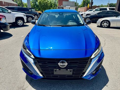 Used 2025 Nissan Altima 2.5 SV FWD image 9