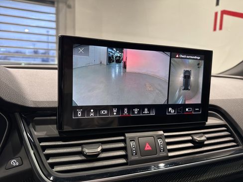 Used 2025 Audi SQ5 Prestige image 29