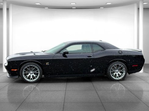 Used 2023 Dodge Challenger R/T Scat Pack image 4