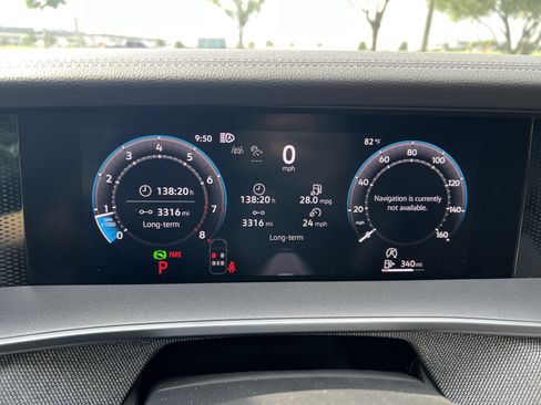 Certified 2026 Volkswagen Tiguan S FWD image 18