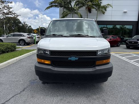 Used 2021 Chevrolet Express 2500 RWD image 8