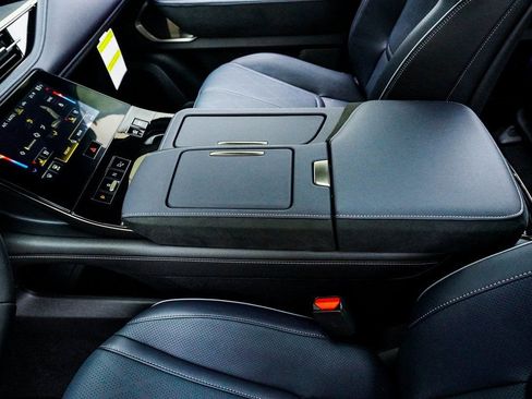 New 2026 INFINITI QX80 4WD w/ Sport Exterior Package image 20