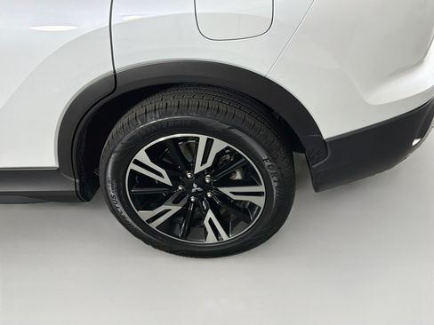 Used 2024 Mitsubishi Eclipse Cross SE AWD/4WD image 11