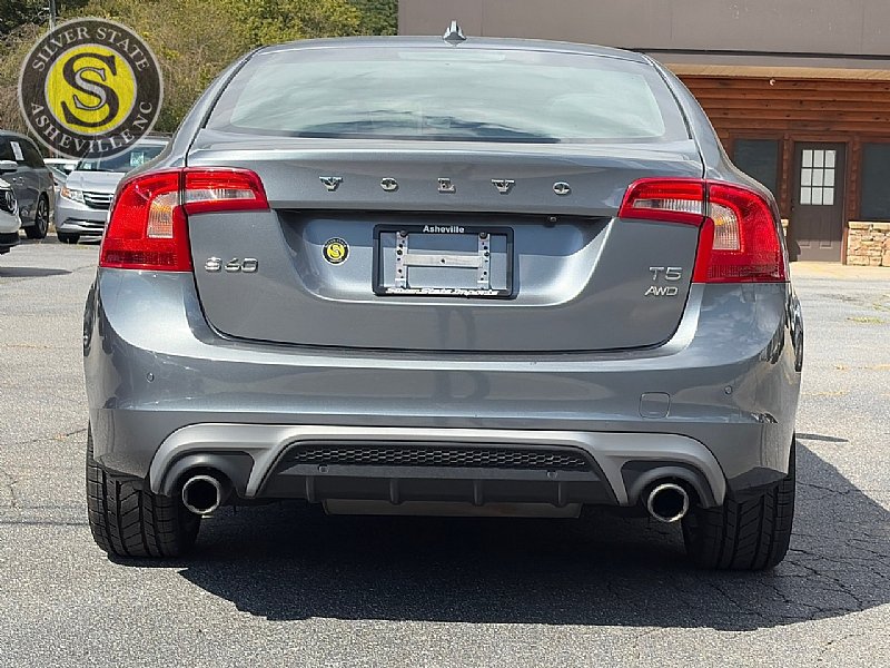 Used 2018 Volvo S60 T5 Dynamic w/ Vision Package AWD/4WD image 5