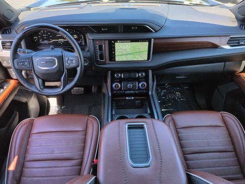 Used 2024 GMC Yukon Denali Ultimate AWD/4WD image 30