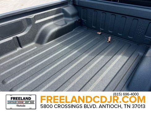 New 2025 Jeep Gladiator Mojave w/ Convenience Group image 8