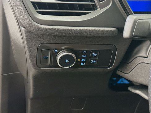 Used 2024 Ford Escape ST-Line Elite w/ Premium Technology Package AWD/4WD image 17