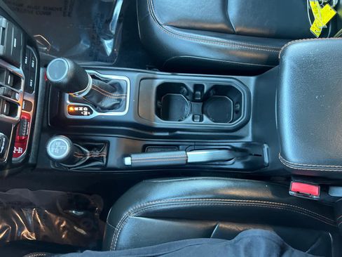 Used 2022 Jeep Gladiator Mojave w/ LED Lighting Group image 23