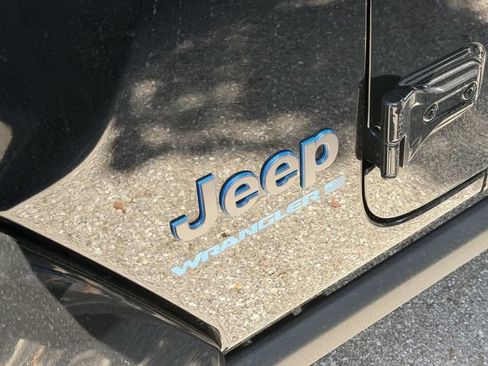 Used 2023 Jeep Wrangler Unlimited Rubicon 4xe w/ Steel Bumper Group AWD/4WD image 6