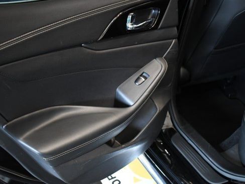 Used 2020 Nissan Maxima 3.5 SV w/ Floor Mat Group FWD image 15