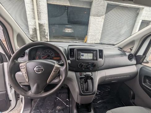 Used 2019 Nissan NV200 SV w/ Navigation Package FWD image 21