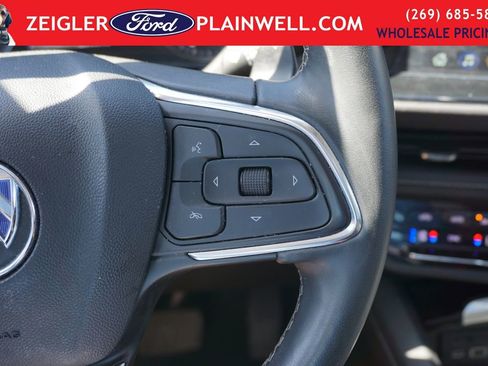 Used 2023 Buick Envision Avenir AWD/4WD image 23