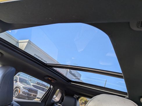 New 2026 Jeep Compass Latitude w/ Sun and Sound Group image 15