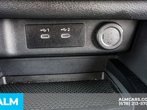 Used 2025 Nissan Rogue SV image 41