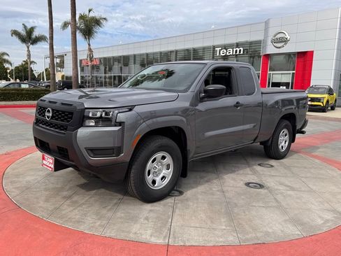 New 2026 Nissan Frontier S image 4