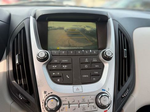 Used 2016 Chevrolet Equinox LT w/ Convenience Package image 14