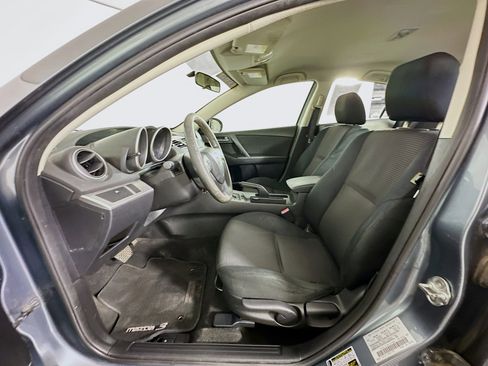 Used 2013 MAZDA MAZDA3 i SV FWD image 13
