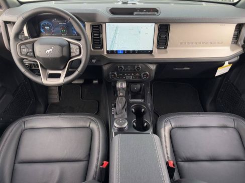 New 2026 Ford Bronco Outer Banks AWD/4WD image 37