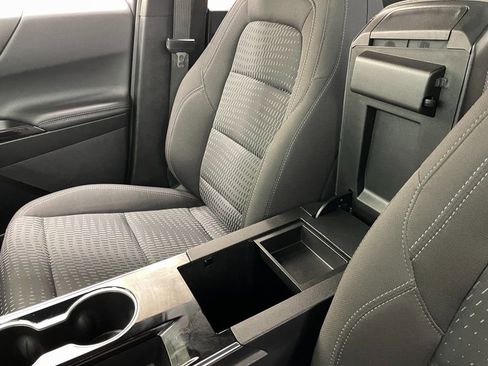 Certified 2025 Chevrolet Equinox LT AWD/4WD image 32
