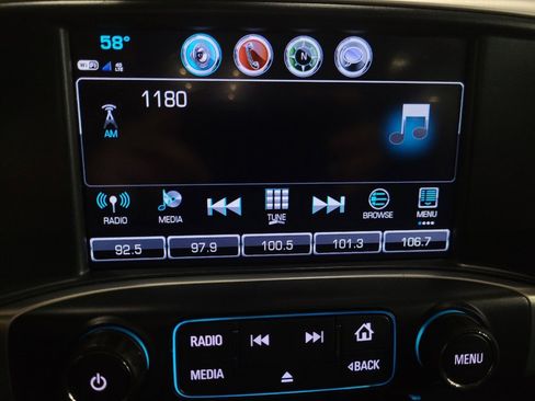 Used 2018 GMC Sierra 1500 SLE w/ SLE Value Package AWD/4WD image 25