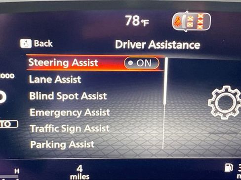 New 2026 Nissan Rogue Platinum image 17