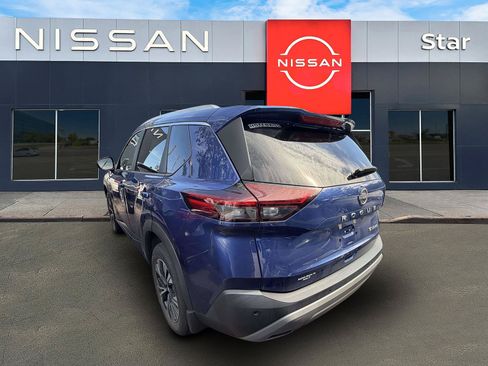 Used 2023 Nissan Rogue SV w/ SV Premium B Package AWD/4WD image 3