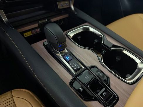 Certified 2025 Lexus RX 350 Premium w/ Accessory Package (Z1) FWD image 30