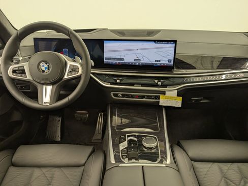 New 2026 BMW X5 xDrive40i w/ M Sport Package AWD/4WD image 24