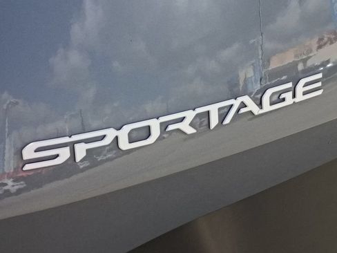 Used 2023 Kia Sportage EX FWD image 11