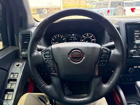 Used 2023 Nissan Frontier PRO-4X w/ Pro Convenience Package AWD/4WD image 21