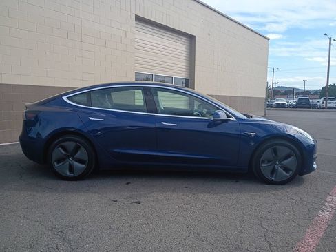 Used 2019 Tesla Model 3 Long Range AWD/4WD image 3