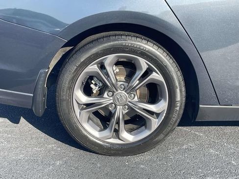 Used 2024 Honda Accord EX image 9