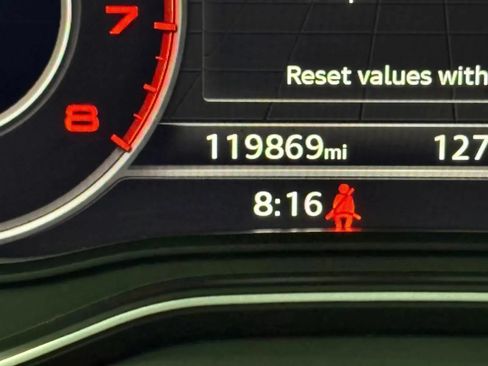 Used 2018 Audi A4 2.0T Premium Plus w/ Premium Plus Package AWD/4WD image 16