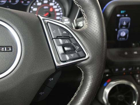 Used 2018 Chevrolet Camaro SS RWD image 38