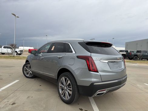 Certified 2025 Cadillac XT5 Premium Luxury image 5