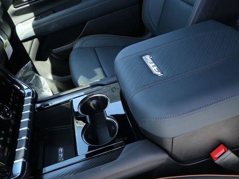 New 2026 GMC Yukon XL AT4 AWD/4WD image 25