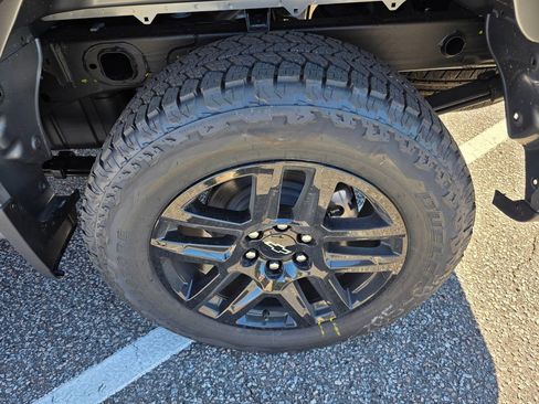 New 2026 Chevrolet Silverado 1500 Custom w/ Turbomax Blackout Package image 19