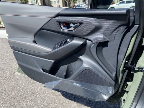 New 2026 Subaru Crosstrek 2.5i Limited AWD/4WD image 17
