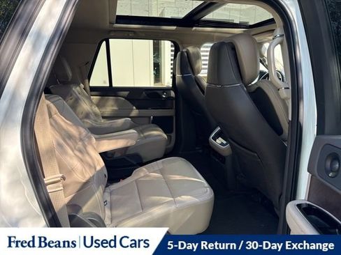 Certified 2023 Lincoln Navigator L Reserve AWD/4WD image 16