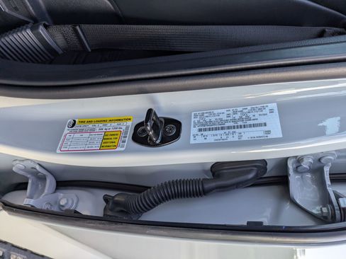 Used 2023 Ford F150 Raptor image 49