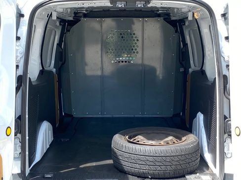 Used 2018 Ford Transit Connect XLT FWD image 10