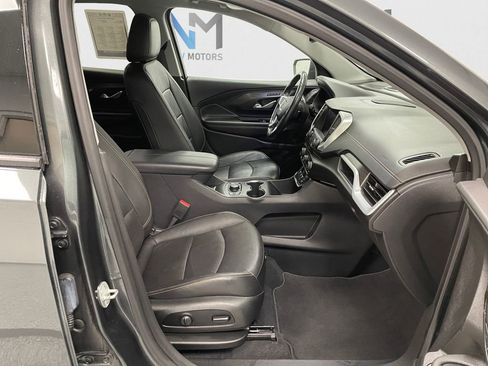 Used 2021 GMC Terrain SLT w/ Infotainment Package II image 13