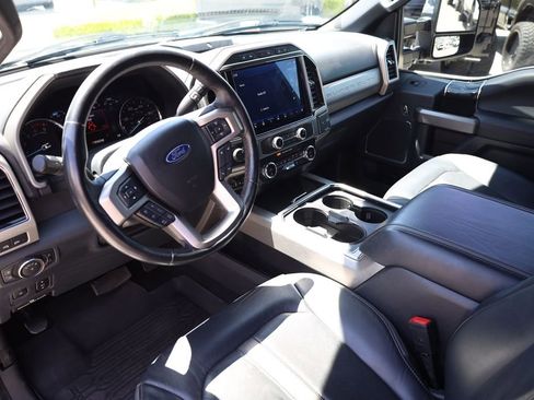 Used 2022 Ford F250 Platinum w/ Tremor Off-Road Package AWD/4WD image 12