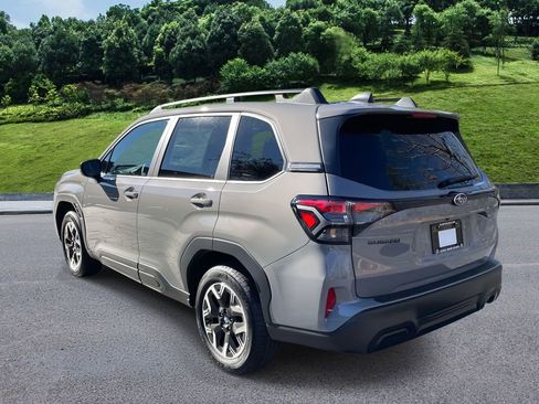 New 2026 Subaru Forester Premium image 3