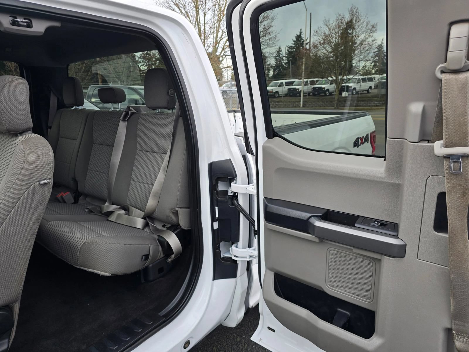 Used 2019 Ford F150 XLT w/ Equipment Group 301A Mid AWD/4WD image 16
