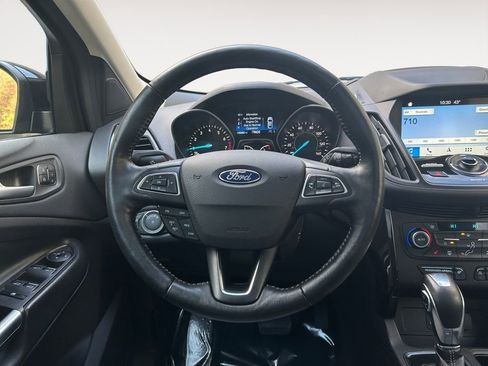 Used 2019 Ford Escape Titanium image 14