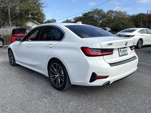 Used 2020 BMW 330i Sedan w/ Convenience Package image 3