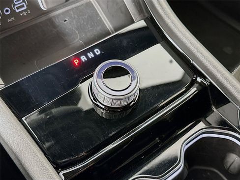 Used 2023 Jeep Grand Cherokee Altitude AWD/4WD image 17